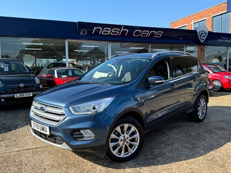 Ford Kuga TITANIUM EDITION 1