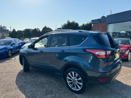 Ford Kuga TITANIUM EDITION 6