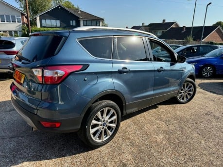 Ford Kuga TITANIUM EDITION 12