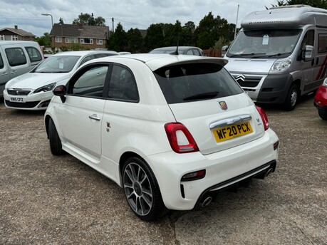 Abarth 595 1.4 T-Jet 165 Turismo 70th Anniversary Edition 4