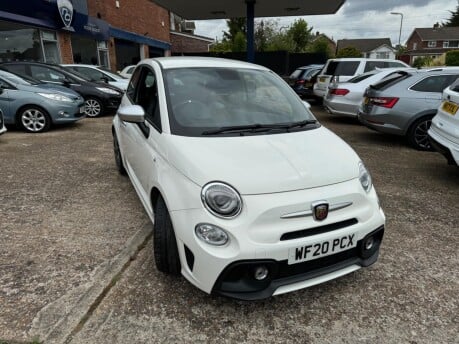 Abarth 595 1.4 T-Jet 165 Turismo 70th Anniversary Edition 13