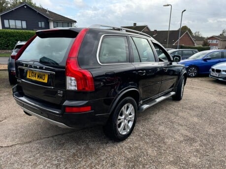 Volvo XC90 2.4 D5 SE Lux Geartronic 4WD 7 Seats Euro 5 5dr 9