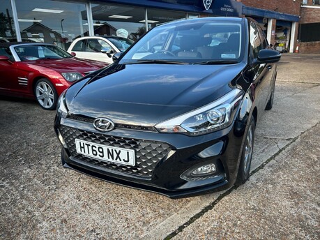 Hyundai i20 1.2 SE Launch Edition Euro 6 (s/s) 5dr 2