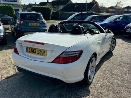 Mercedes-Benz SLK 200 1.8 BlueEfficiency AMG Sport G-Tronic+ Euro 5 (s/s) 2dr 8