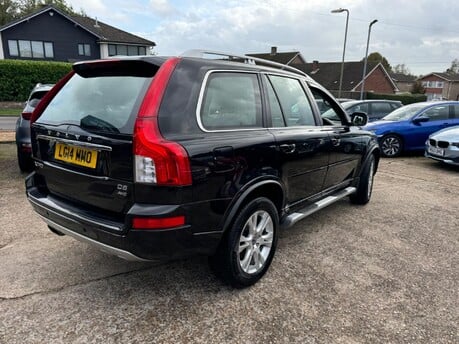 Volvo XC90 2.4 D5 SE Lux Geartronic 4WD Euro 5 5dr 9