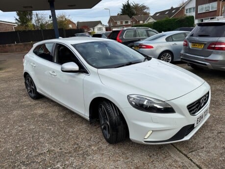 Volvo V40 1.6 D2 R-DESIGN LUX NAV 13