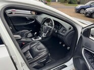 Volvo V40 1.6 D2 R-DESIGN LUX NAV 23