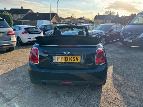 Mini Convertible 1.5 Petrol COOPER 8