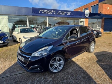 Peugeot 208 1.6 BLUE HDI GT LINE 1