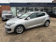 Renault Megane 1.6 dCi ENERGY Dynamique TomTom Euro 5 (s/s) 5dr 3