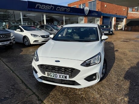 Ford Focus 1.5T EcoBoost ST-Line Euro 6 (s/s) 5dr 12