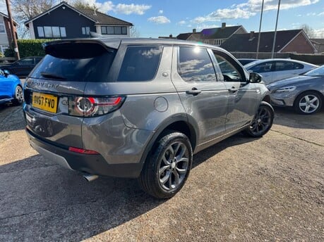 Land Rover Discovery Sport 2.0 TD4 HSE Auto 4WD Euro 6 (s/s) 5dr 8