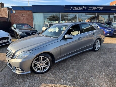 Mercedes-Benz E Class 3.0 E350 CDI V6 BlueEfficiency Sport G-Tronic Euro 5 4dr 2