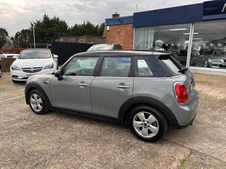 Mini Hatch 1.2 One Auto Euro 6 (s/s) 5dr 3