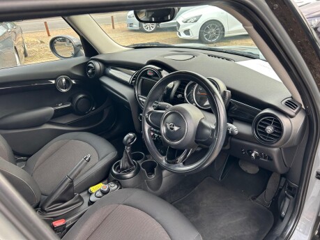 Mini Hatch 1.2 One Auto Euro 6 (s/s) 5dr 17