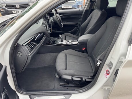 BMW 1 Series 118D Sport Auto Euro 6 (s/s) 5dr 16