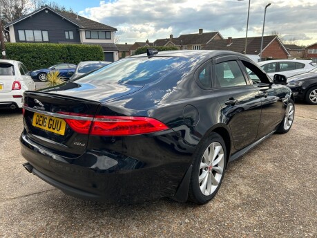 Jaguar XF 2.0d R-Sport Auto Euro 6 (s/s) 4dr 28