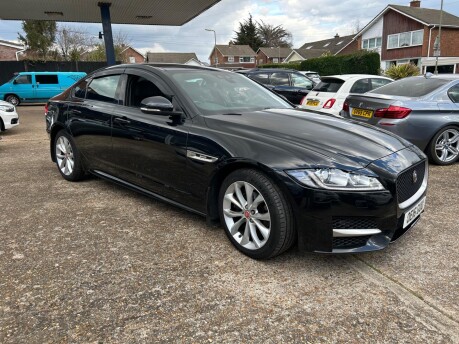 Jaguar XF 2.0d R-Sport Auto Euro 6 (s/s) 4dr 30