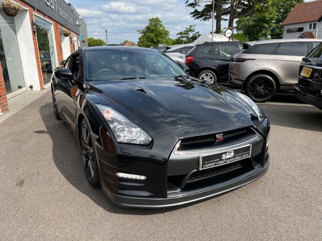 Nissan GT-R 3.8 V6 Premium Edition Coupe 2dr Petrol Auto 4WD Euro 5 (550 ps) 9