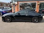 Nissan GT-R 3.8 V6 Premium Edition Coupe 2dr Petrol Auto 4WD Euro 5 (550 ps) 10
