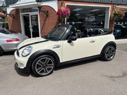 Mini Convertible 2.0 Cooper SD Chilli Pack Convertible Diesel Manual Euro 5 (s/s) (143 ps) 4