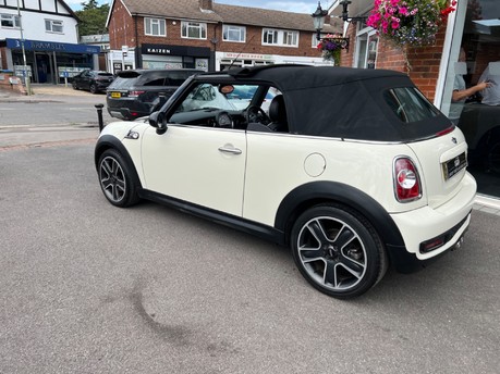 Mini Convertible 2.0 Cooper SD Chilli Pack Convertible Diesel Manual Euro 5 (s/s) (143 ps) 40
