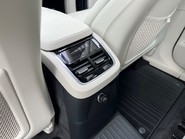 Volvo XC90 2.0h T8 Twin Engine 10.4kWh Momentum SUV 5dr Petrol Plug-in Hybrid Auto 4WD 46