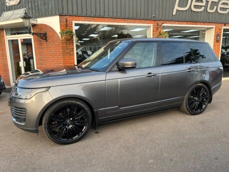 Land Rover Range Rover 3.0 TD V6 Vogue SUV 5dr Diesel Auto 4WD Euro 6 (s/s) (258 ps) 3