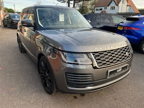 Land Rover Range Rover 3.0 TD V6 Vogue SUV 5dr Diesel Auto 4WD Euro 6 (s/s) (258 ps) 12