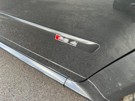 Audi RS4 4.2 Saloon 4dr Petrol Manual quattro (324 g/km, 415 bhp) 18