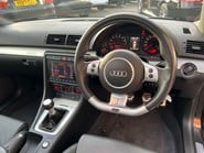Audi RS4 4.2 Saloon 4dr Petrol Manual quattro (324 g/km, 415 bhp) 32