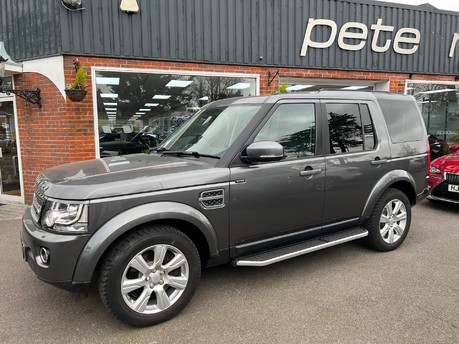 Land Rover Discovery 3.0 SD V6 SE Tech SUV 5dr Diesel Auto 4WD Euro 5 (s/s) (255 bhp) 2