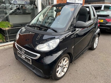 Smart Fortwo Cabrio 1.0 MHD Passion Cabriolet 2dr Petrol SoftTouch Euro 5 (s/s) (71 bhp) 3