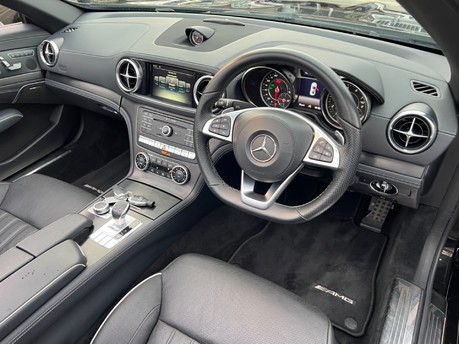 Mercedes-Benz SL Series 3.0 SL400 V6 AMG Line (Premium) Convertible 2dr Petrol G-Tronic+ Euro 6 (s/ 19