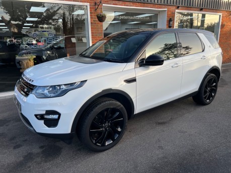 Land Rover Discovery Sport 2.0 TD4 HSE Black SUV 5dr Diesel Auto 4WD Euro 6 (s/s) (180 ps) 4