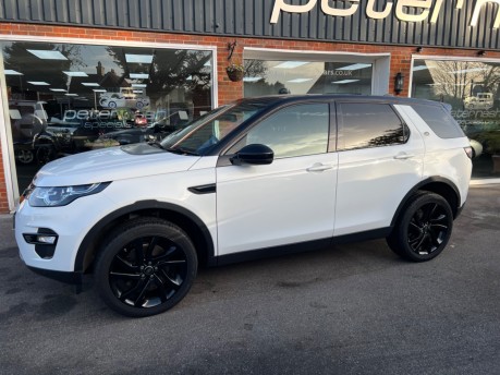 Land Rover Discovery Sport 2.0 TD4 HSE Black SUV 5dr Diesel Auto 4WD Euro 6 (s/s) (180 ps) 12