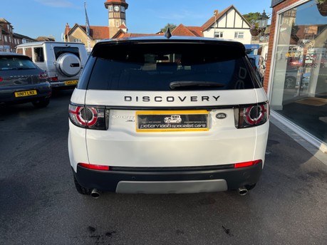 Land Rover Discovery Sport 2.0 TD4 HSE Black SUV 5dr Diesel Auto 4WD Euro 6 (s/s) (180 ps) 19