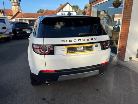 Land Rover Discovery Sport 2.0 TD4 HSE Black SUV 5dr Diesel Auto 4WD Euro 6 (s/s) (180 ps) 20