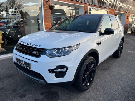 Land Rover Discovery Sport 2.0 TD4 HSE Black SUV 5dr Diesel Auto 4WD Euro 6 (s/s) (180 ps)
