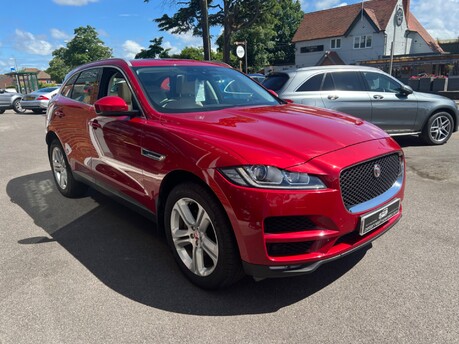 Jaguar F-Pace 3.0 D300 V6 Portfolio SUV 5dr Diesel Auto AWD Euro 6 (s/s) (300 ps) 10