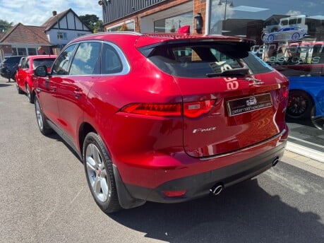 Jaguar F-Pace 3.0 D300 V6 Portfolio SUV 5dr Diesel Auto AWD Euro 6 (s/s) (300 ps) 15