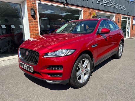 Jaguar F-Pace 3.0 D300 V6 Portfolio SUV 5dr Diesel Auto AWD Euro 6 (s/s) (300 ps) 1