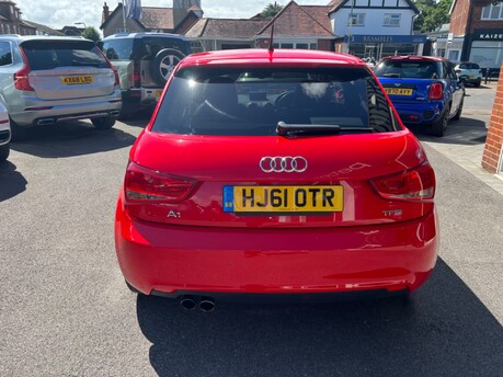 Audi A1 1.4 TFSI Sport Hatchback 3dr Petrol S Tronic Euro 5 (s/s) (122 ps) 10