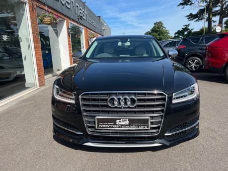 Audi S8 4.0 TFSI V8 Saloon 4dr Petrol Tiptronic quattro Euro 6 (s/s) (520 ps) 7