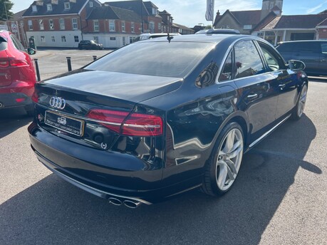 Audi S8 4.0 TFSI V8 Saloon 4dr Petrol Tiptronic quattro Euro 6 (s/s) (520 ps) 12