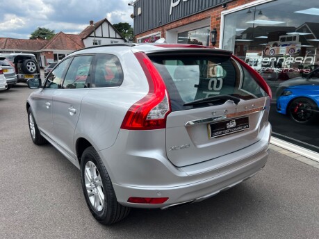 Volvo XC60 2.0 T5 SE Nav SUV 5dr Petrol Auto Euro 6 (s/s) (245 ps) 13