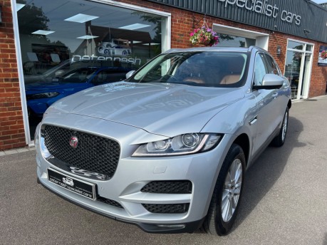 Jaguar F-Pace 2.0 P250i Portfolio SUV 5dr Petrol Auto AWD Euro 6 (s/s) (250 ps) 15