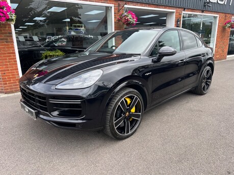 Porsche Cayenne 4.0 V8 E-Hybrid 17.9kWh Turbo S Coupe 5dr Petrol Plug-in Hybrid TiptronicS 2