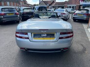 Aston Martin DB9 V12 VOLANTE 8