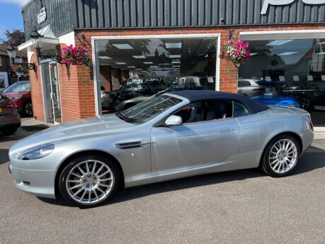 Aston Martin DB9 V12 VOLANTE 37